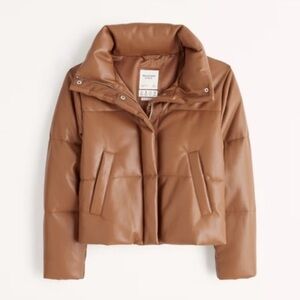 Abercrombie mini puffer in vegan leather